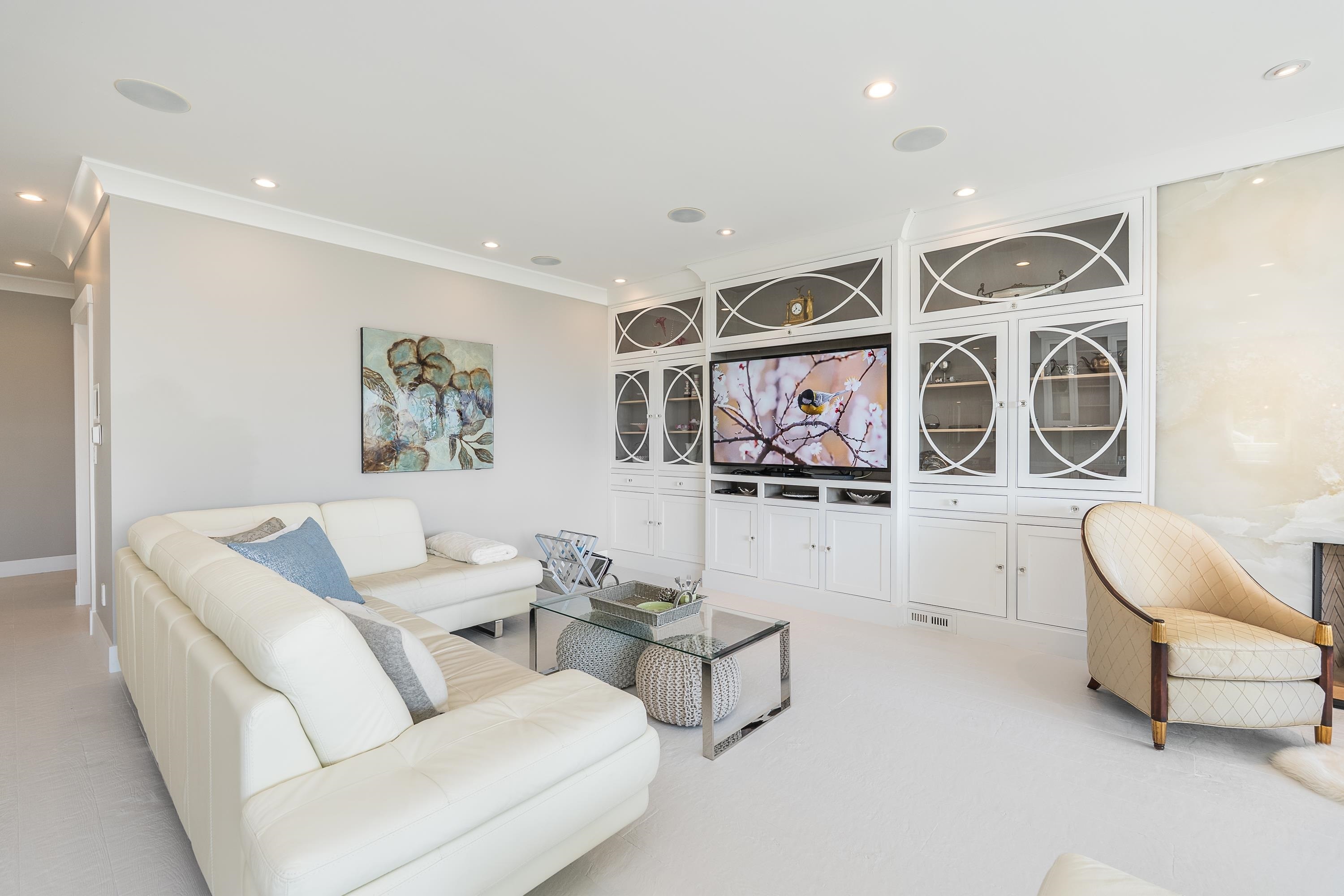 Property Photo: 4710 Piccadilly South BC V7W 1E4