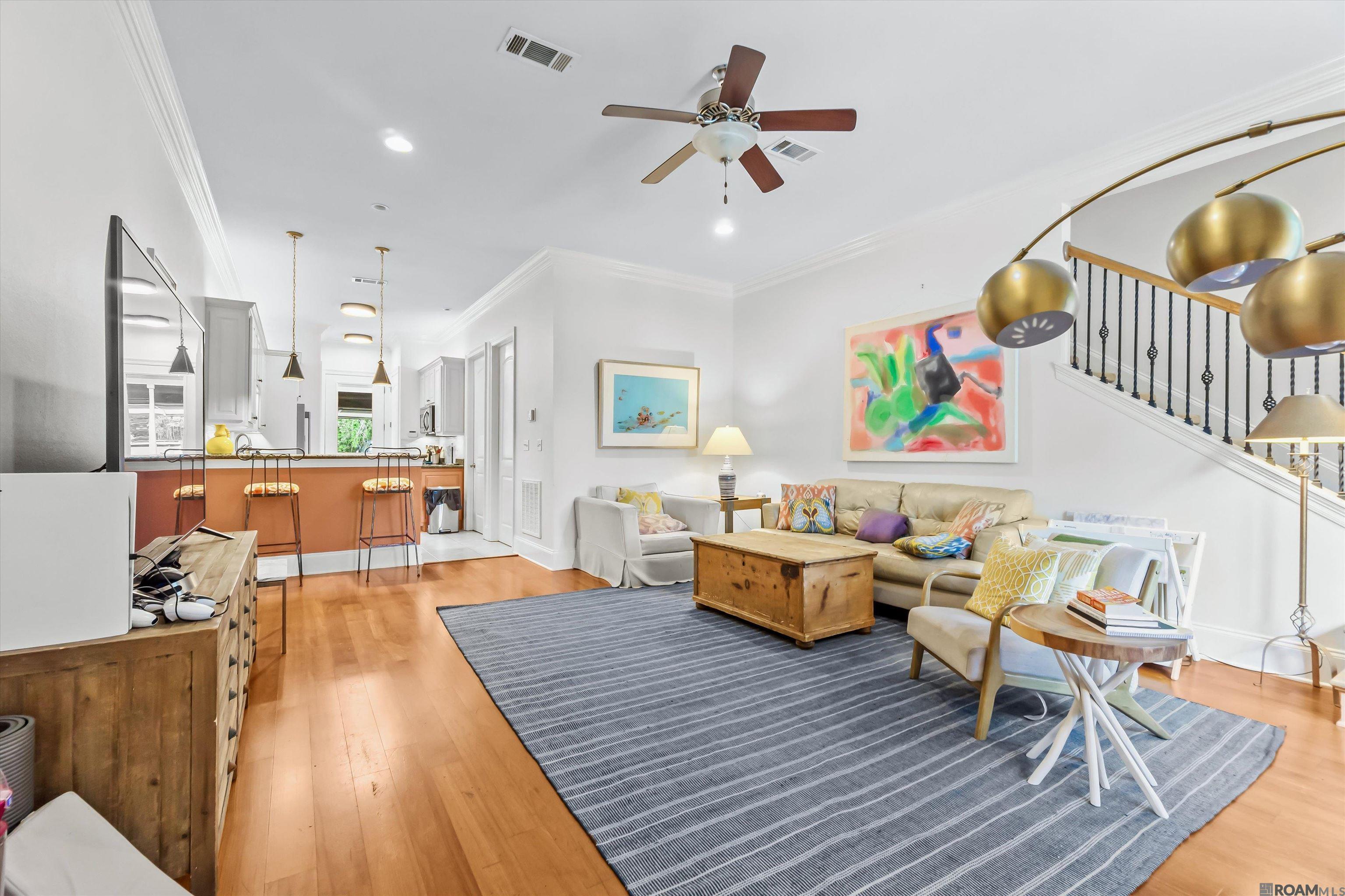 Property Photo: 4637 Burbank Dr #504 LA 70820