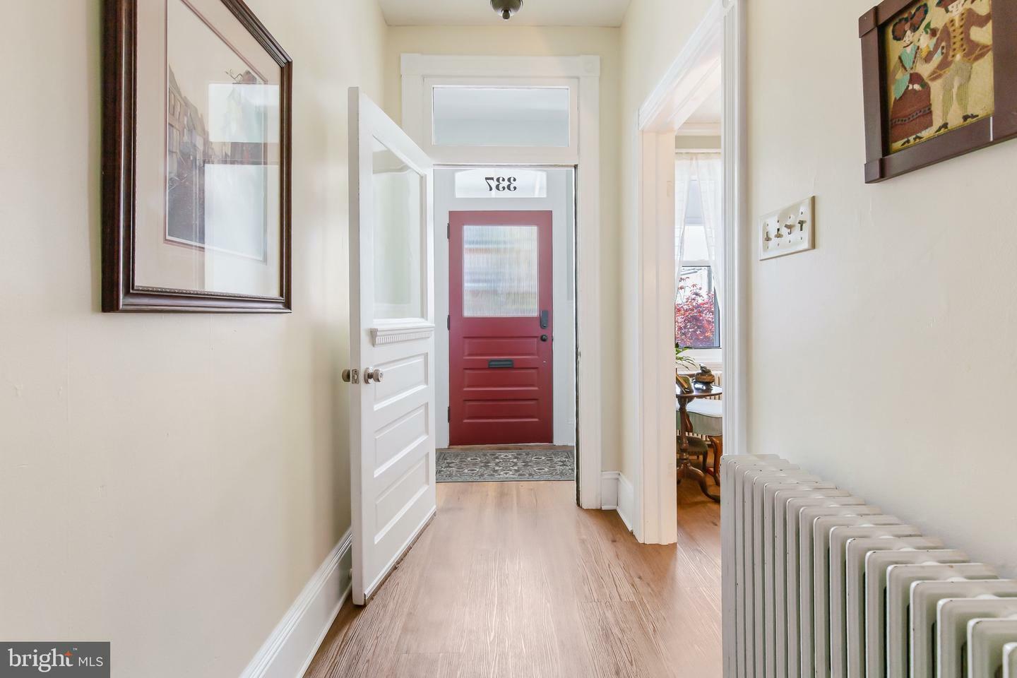 Property Photo: 337 E New Street PA 17602