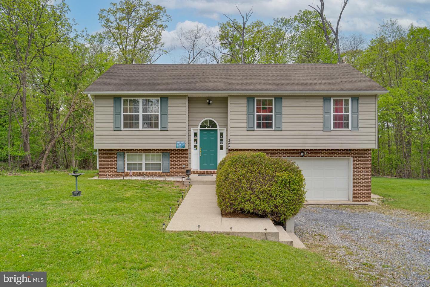 Property Photo: 322 Wide River Farm Drive WV 25425