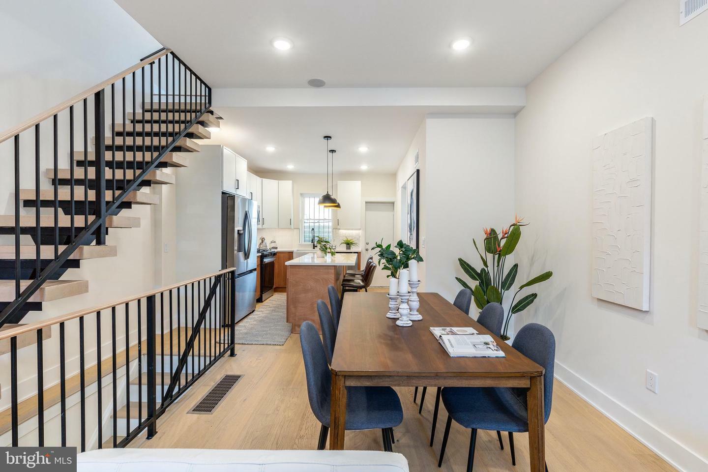 Property Photo: 2131 Wharton Street PA 19146