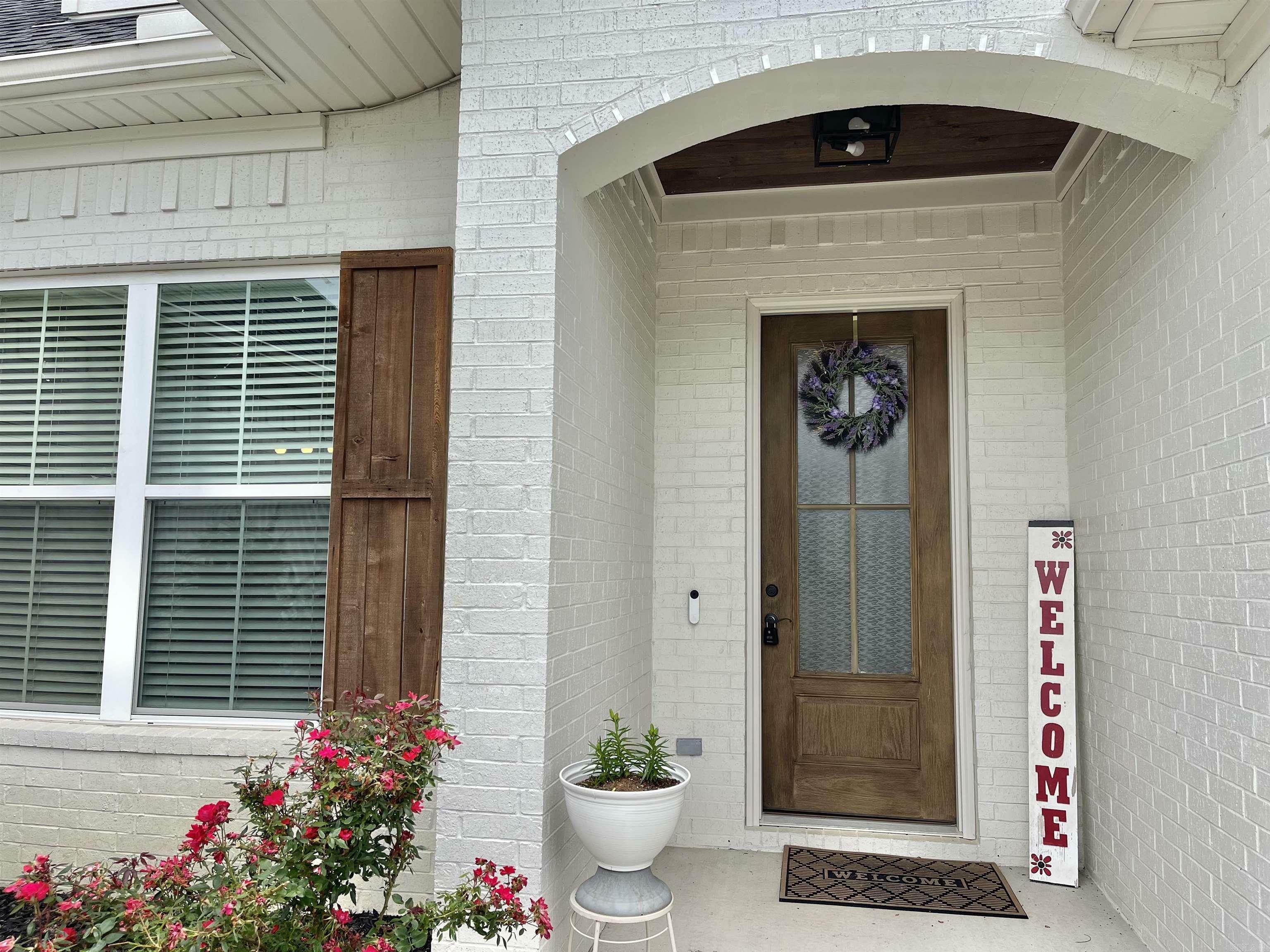 Property Photo: 7424 Northwood Drive AR 72019