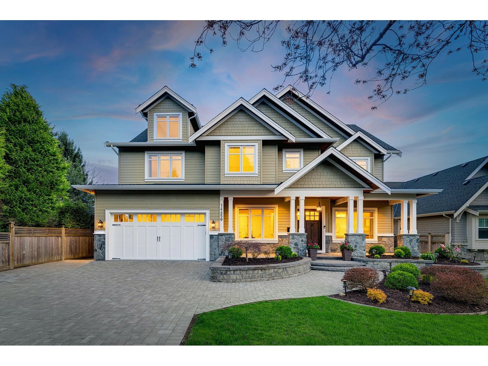Property Photo: 14450 17A BC V4A 5M3