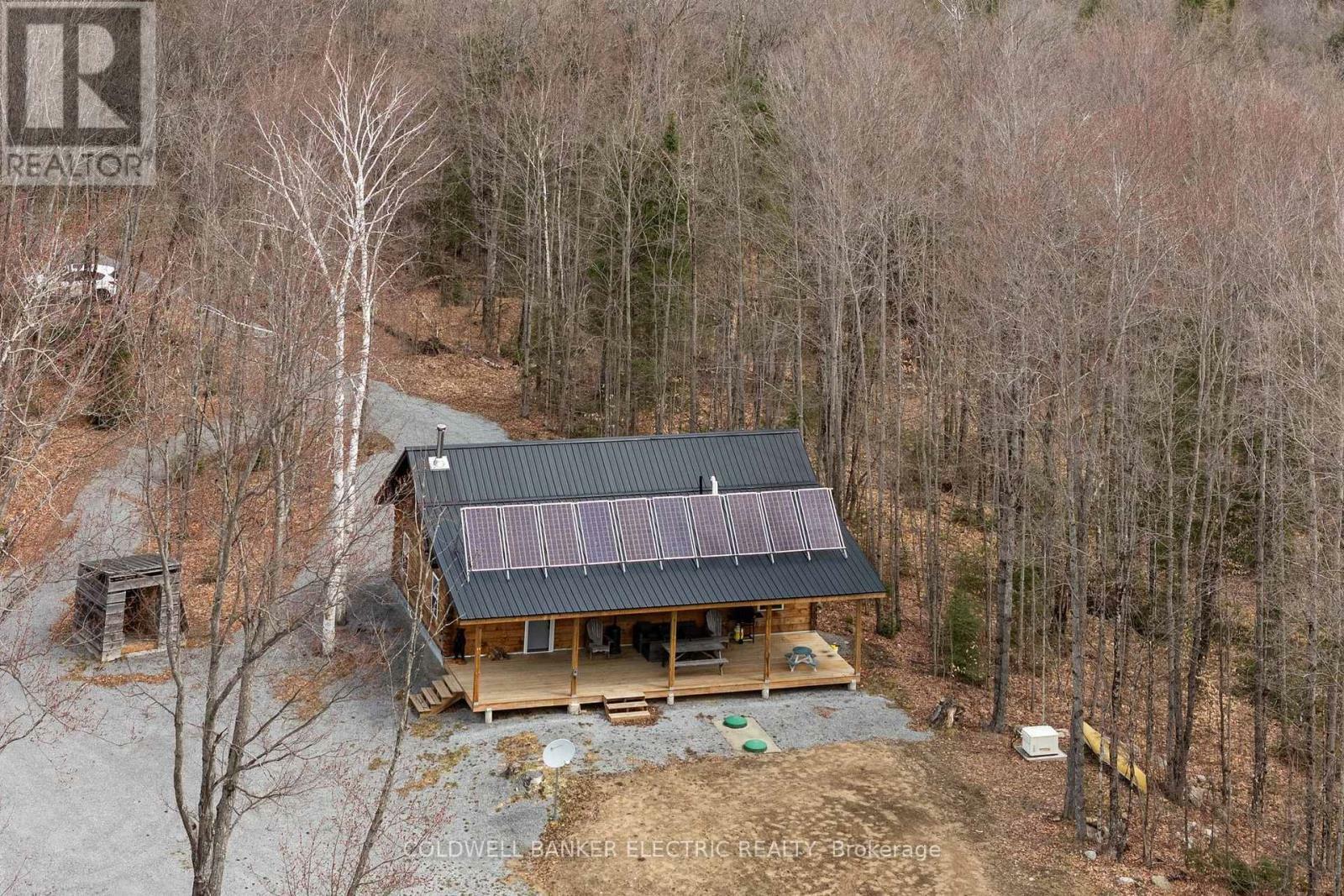 Property Photo: 2075 Dyno Road ON K0L 1C0