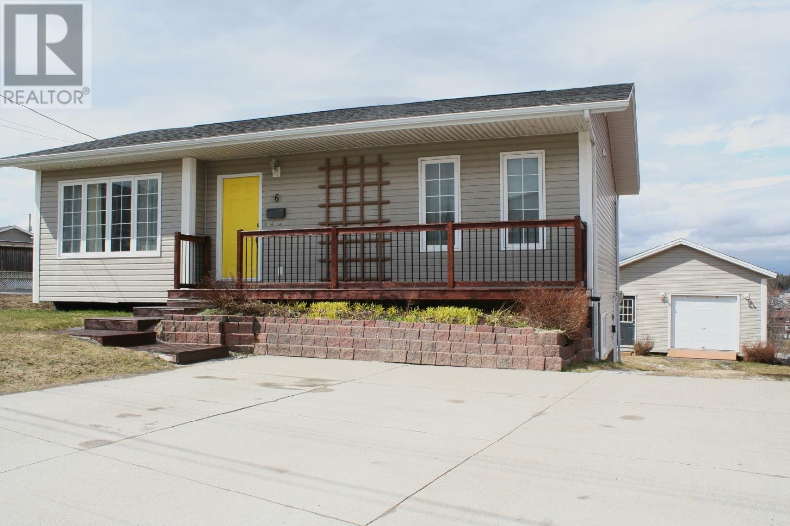 6 Bellwood Drive  Massey Drive NL A2H 7T3 photo