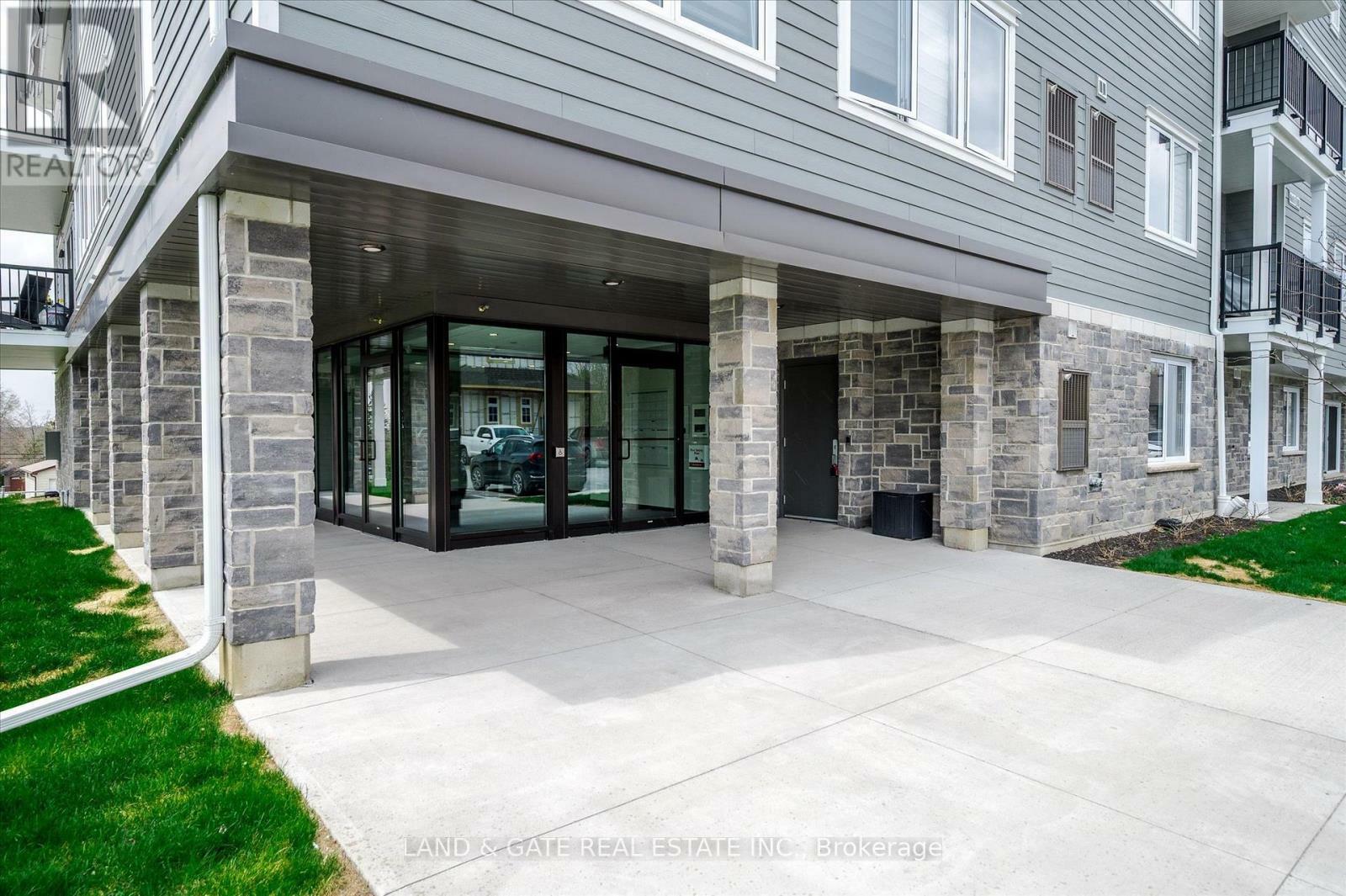 Property Photo: 19 Hampton Lane 207 ON K0L 2H0