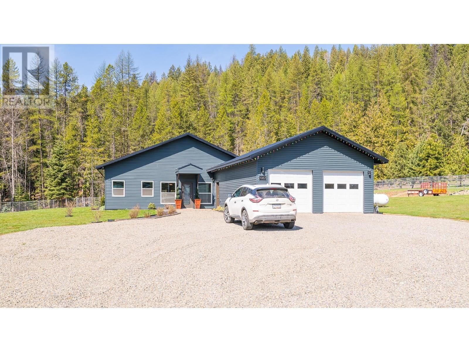 Property Photo: 1087 Bear Brook Road BC V0B 1G8