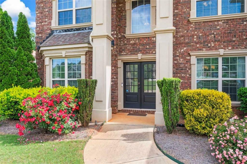 Property Photo: 305 Spooner Drive GA 30252