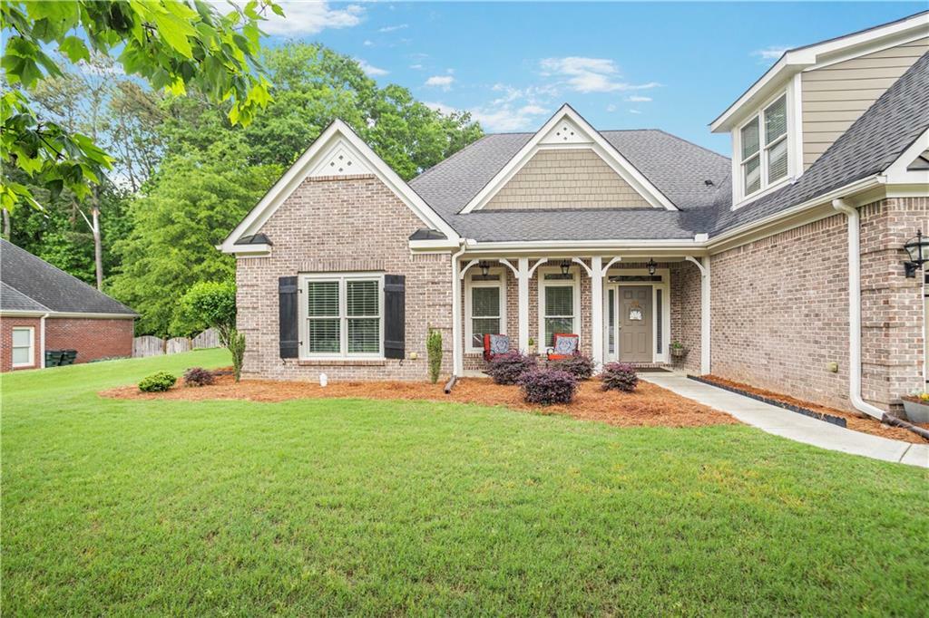 Property Photo: 1593 Fredricksberg Drive GA 30052