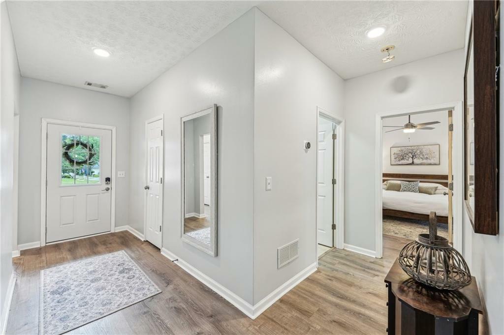 Property Photo: 409 Norton Crossing GA 30188