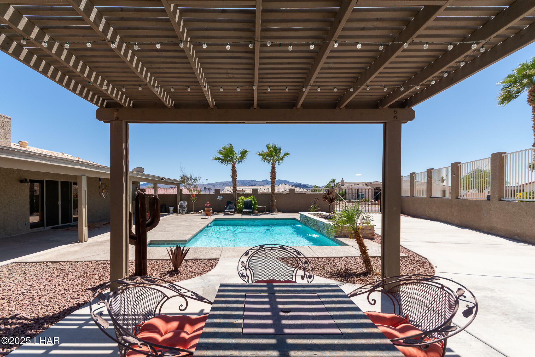 Property Photo: 301 Mulberry Ave AZ 86403