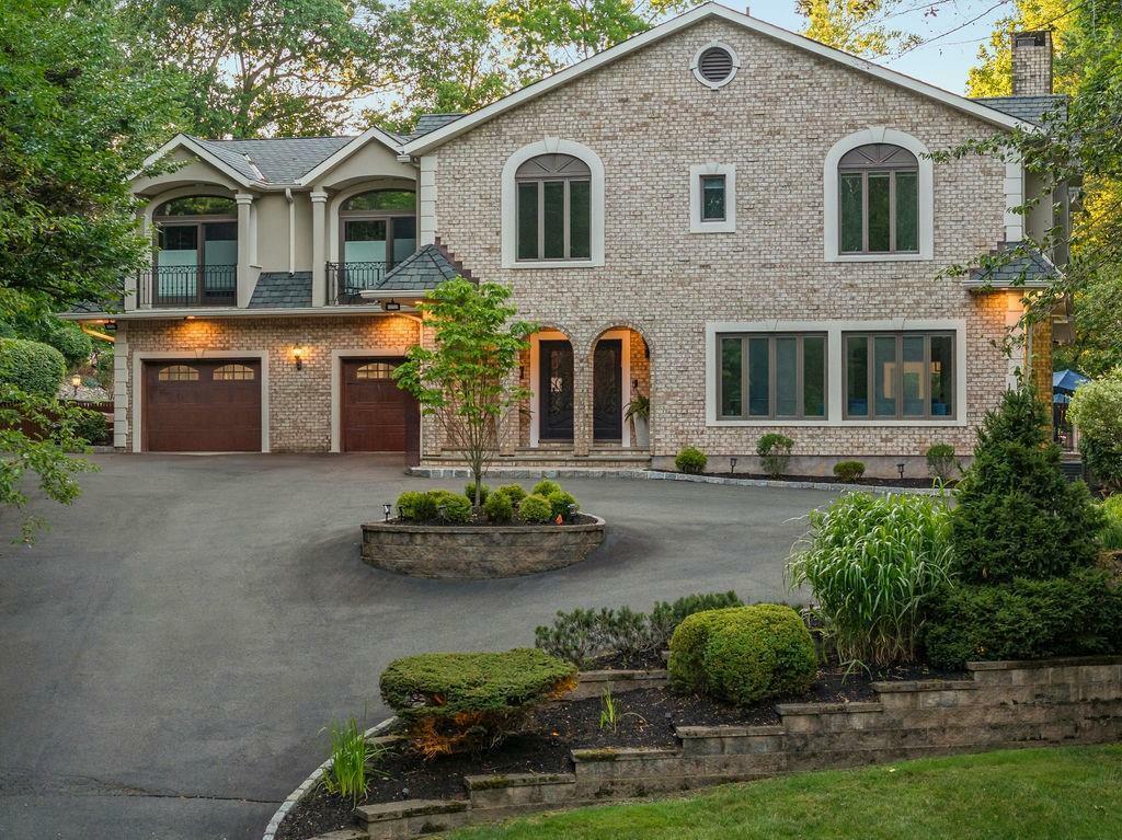 Property Photo: 12 Rollingwood Drive NY 10956