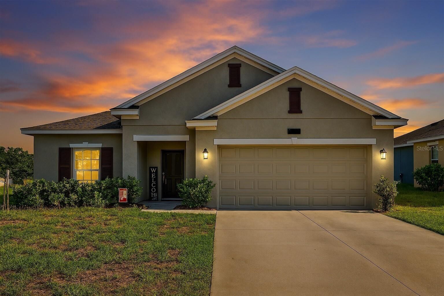 Property Photo:  1880 Perch Hammock Loop  FL 34736 