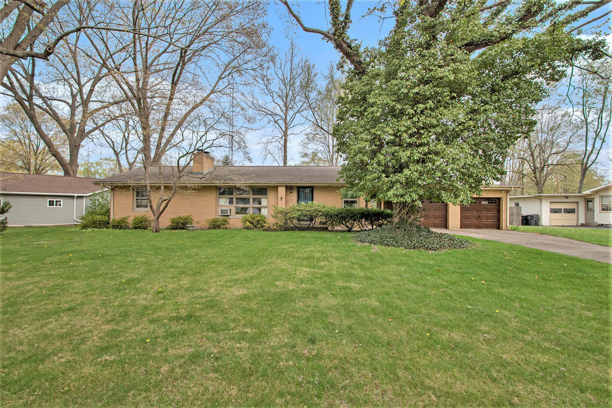 Property Photo: 541 Montezuma Road MI 49022