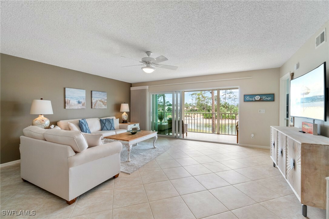 Property Photo: 4580 Andover Way B206 FL 34112