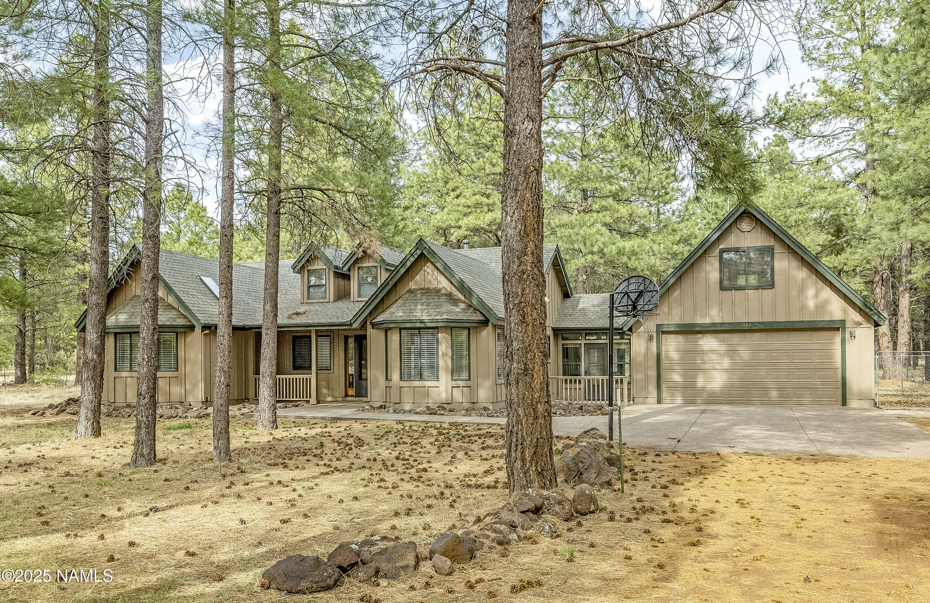 Property Photo: 489 N Spitz Spring Road AZ 86018
