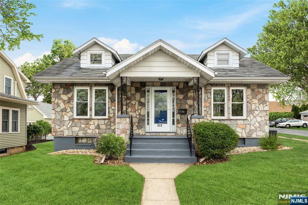 Property Photo: 211 Pennsylvania Avenue NJ 08865