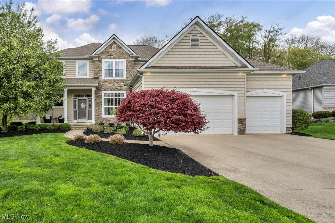 Property Photo: 12295 Summerwood Drive OH 44077