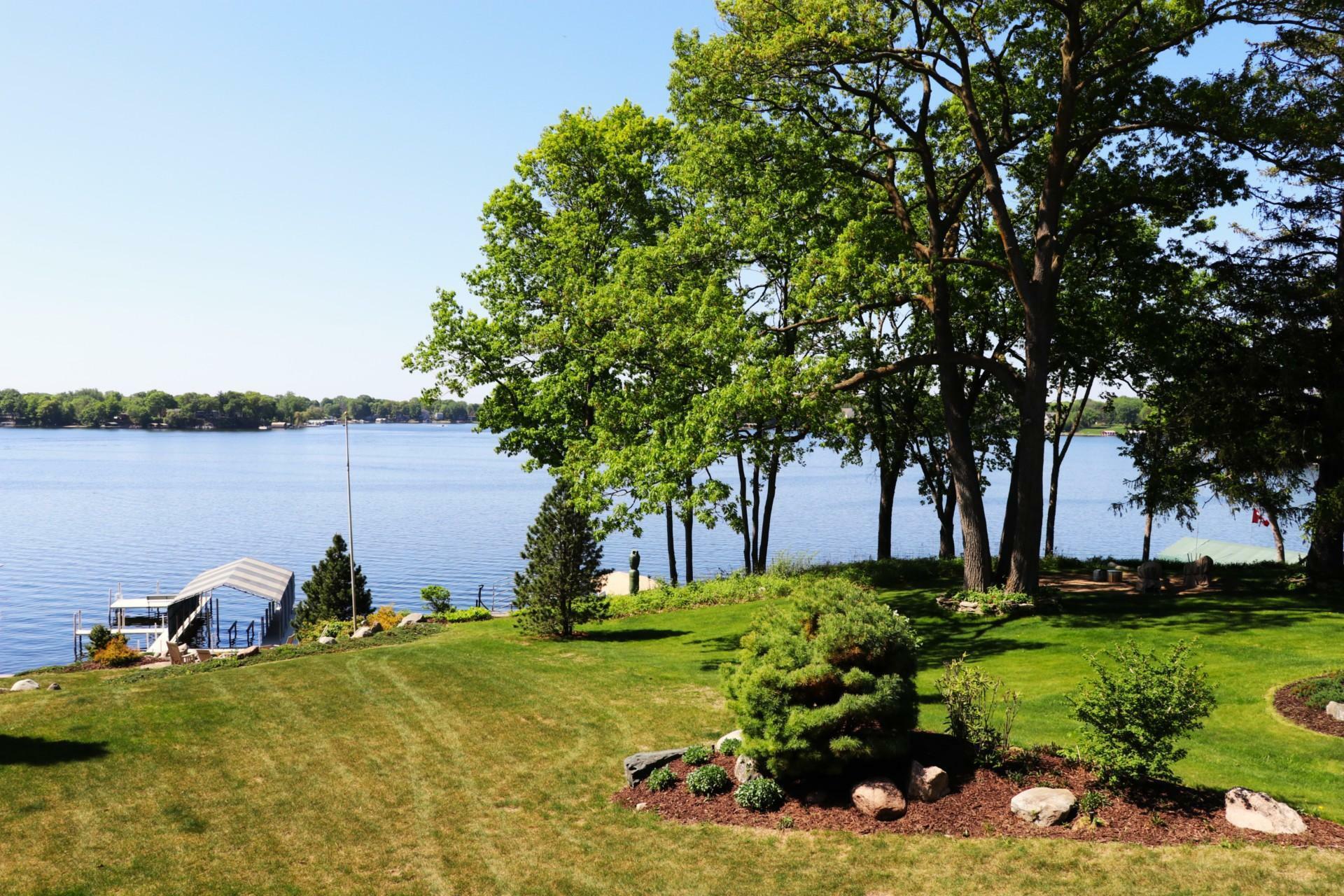 Property Photo: 5115 Minneapolis Avenue MN 55364