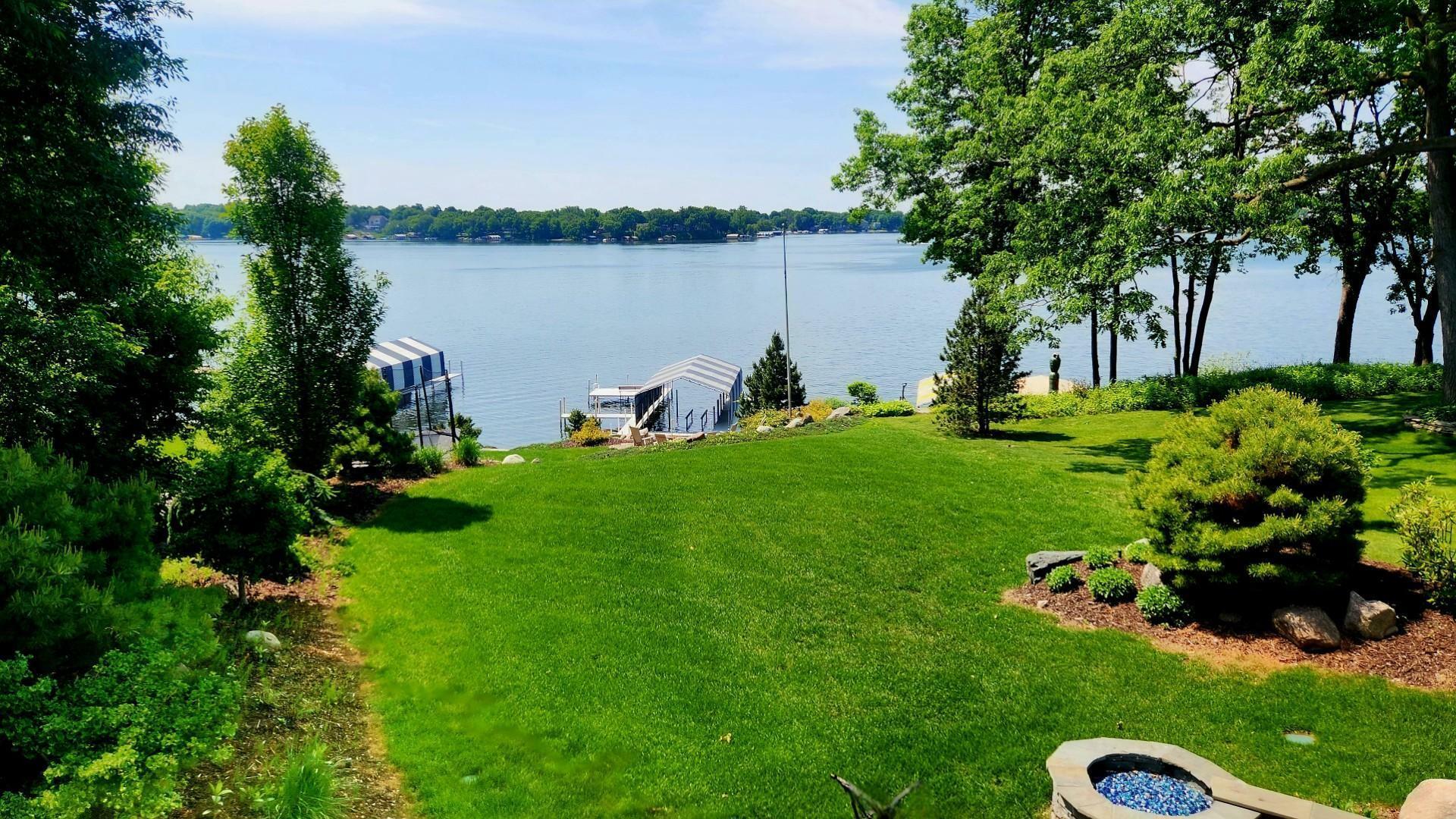 Property Photo: 5115 Minneapolis Avenue MN 55364