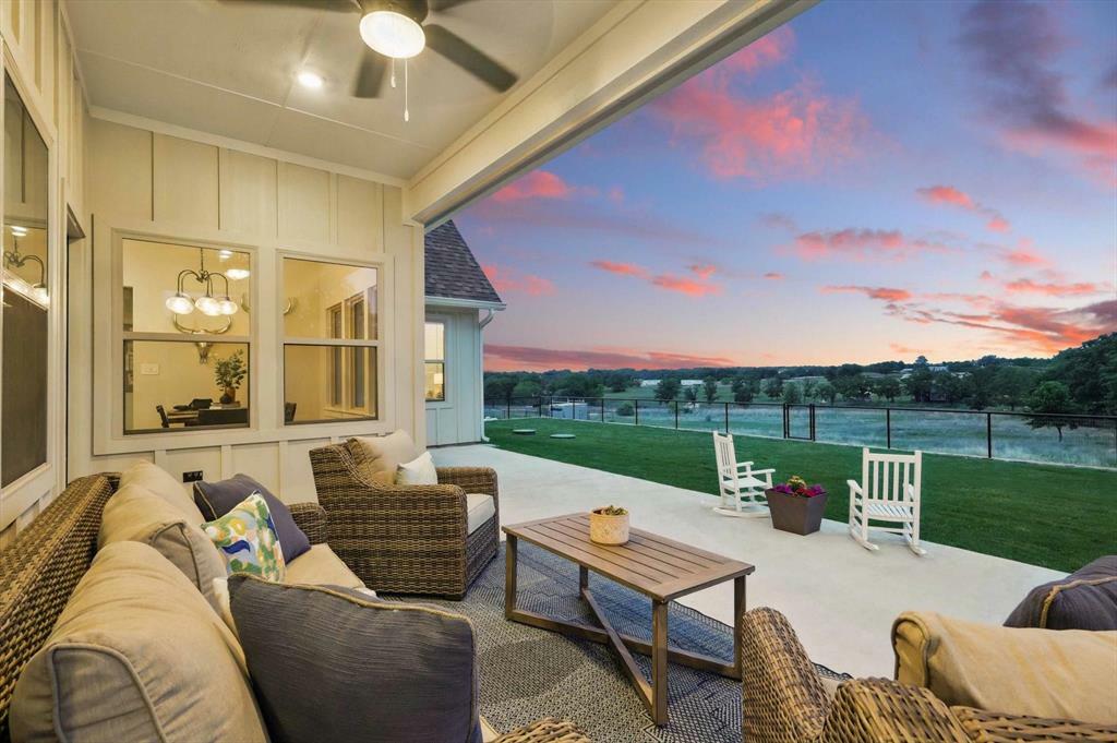 Property Photo: 116 Grace View Road TX 76088