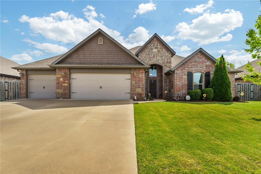 5605 S 60th Place  Rogers AR 72758 photo