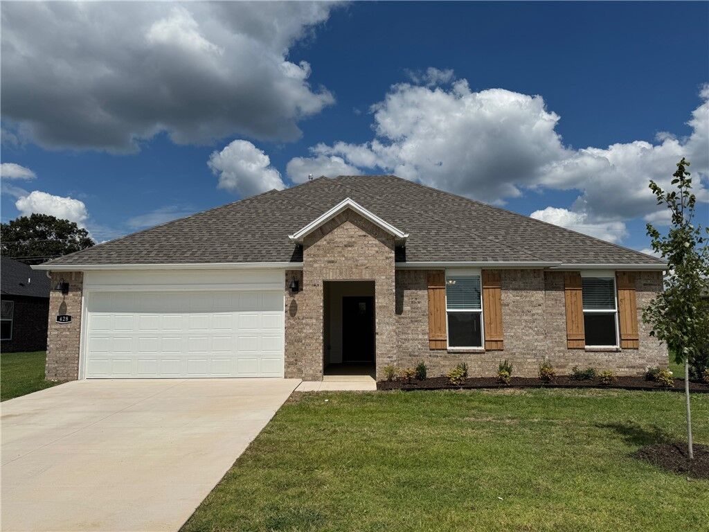 Property Photo:  428 W Gosling Isle  AR 72730 