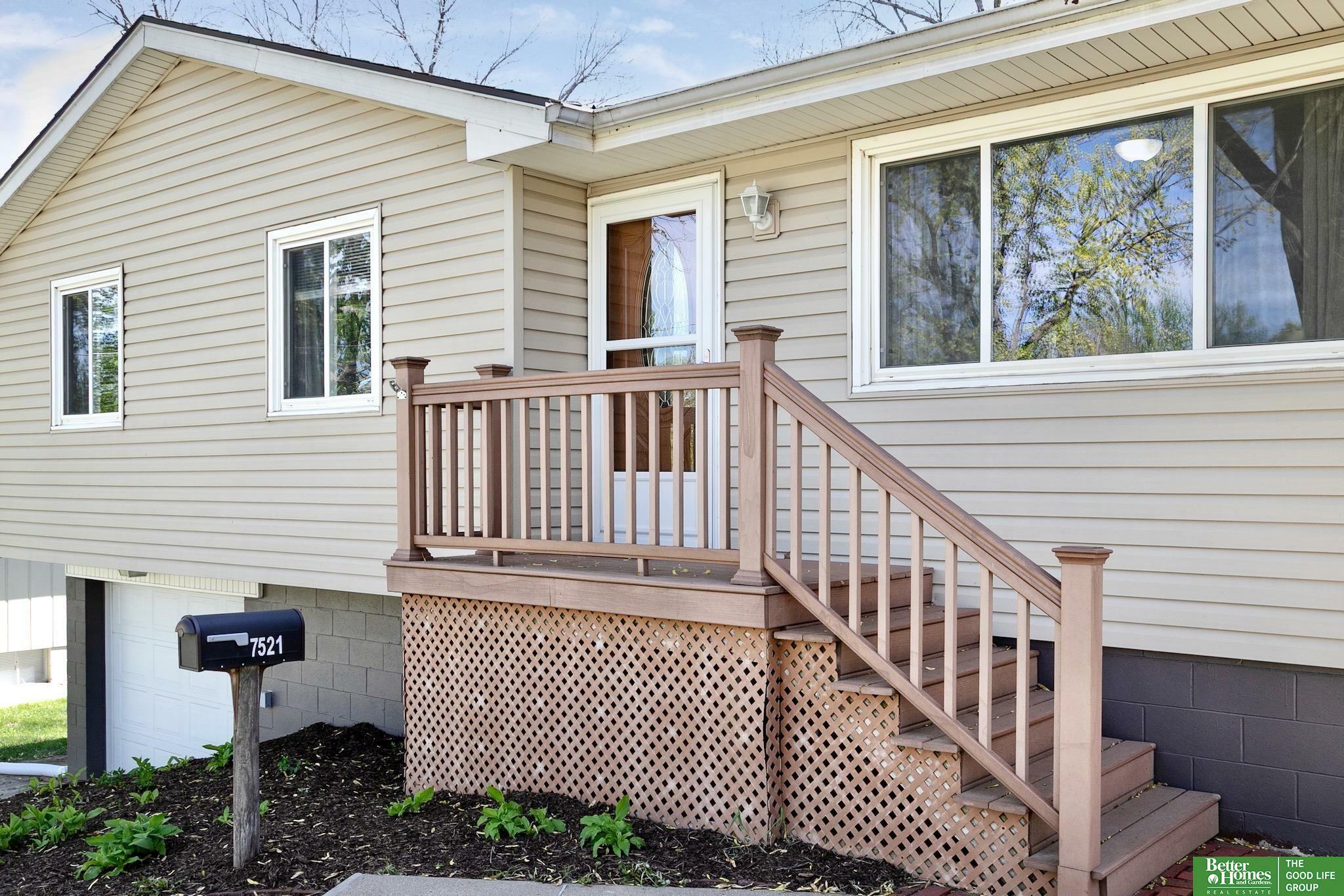Property Photo: 7521 S 88th Street NE 68128