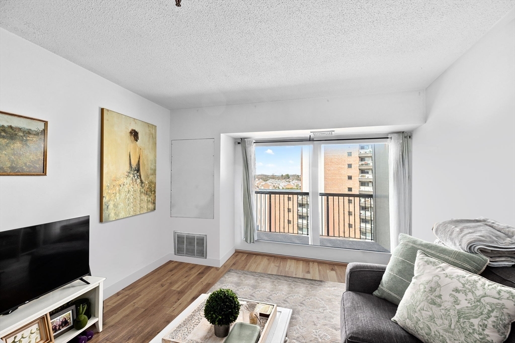 Property Photo: 133 Commander Shea Blvd 713 MA 02171