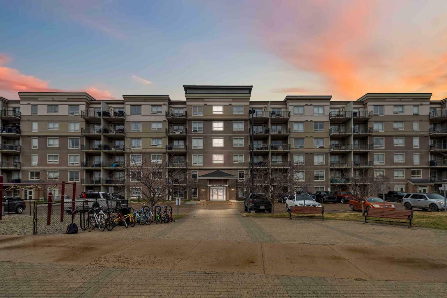Photo de la propriété: 136C Sandpiper Road 407 AB T9K 0J7