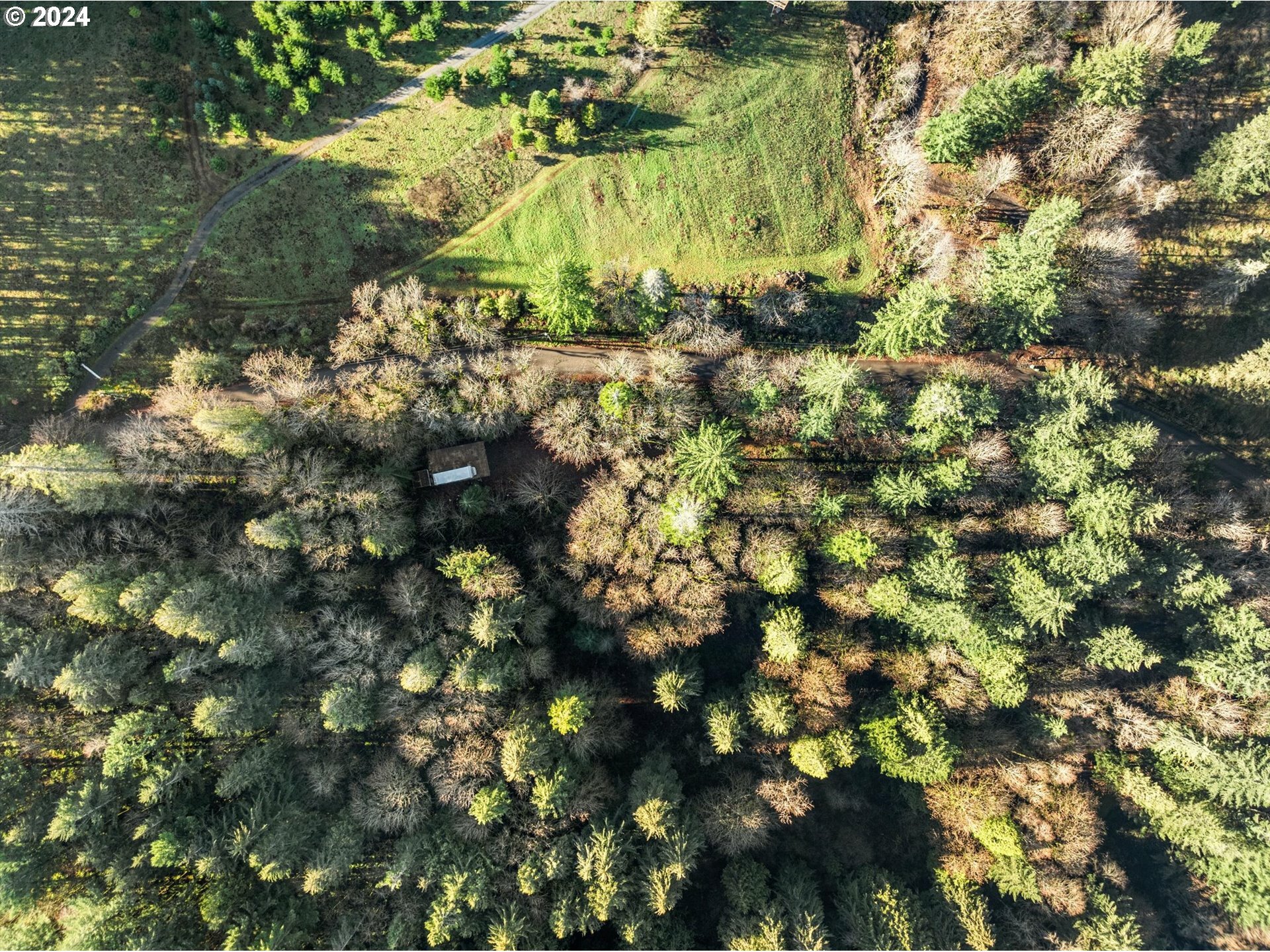 Property Photo: 27010 NE Neill Rd OR 97132