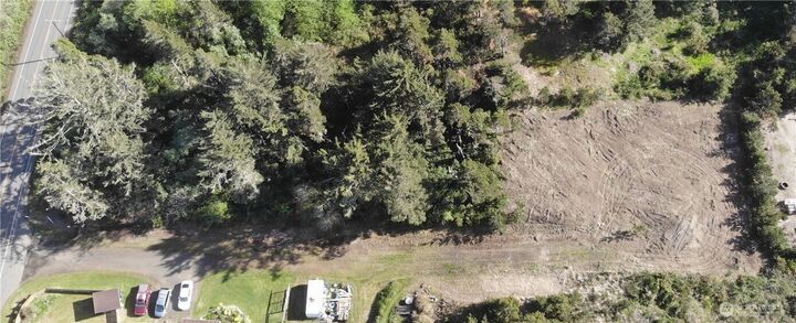 Property Photo: 605 W Claymore Lane WA 98595