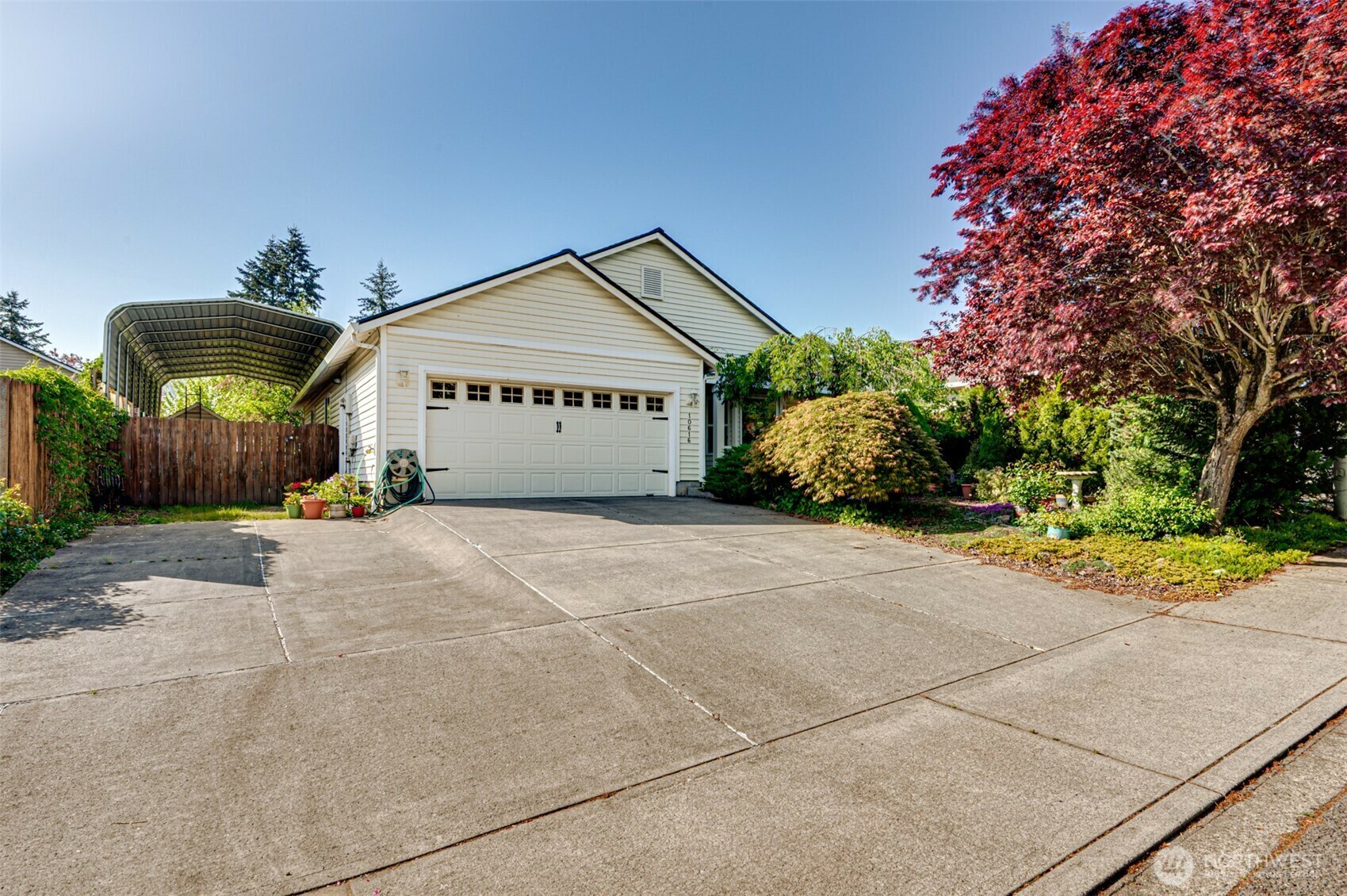 Property Photo: 10616 NE Maitland Road WA 98686