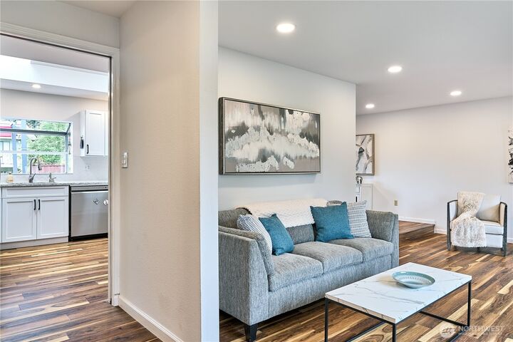 Property Photo:  15722  62nd Place NE  WA 98028 