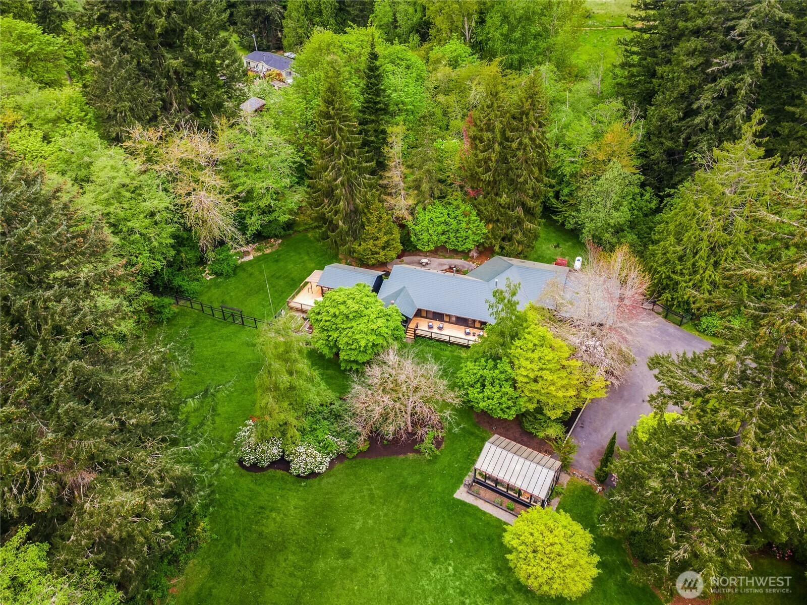 Property Photo: 7800 NE West Port Madison Road WA 98110