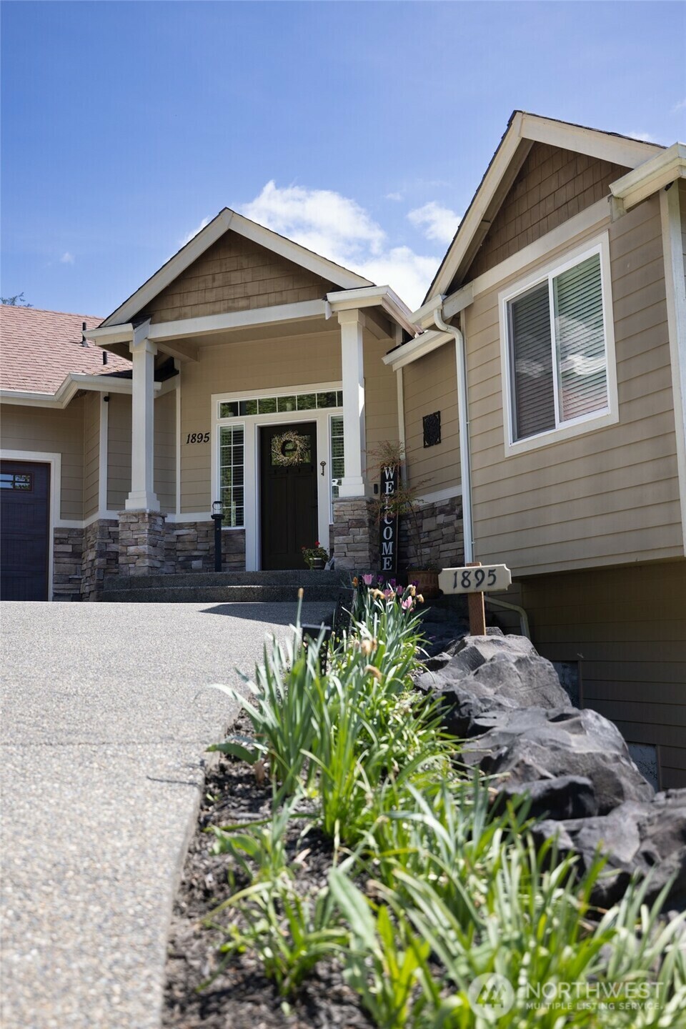 Property Photo: 1895 SE Maple Drive WA 98532