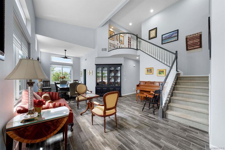 Property Photo: 6255 Seacrest View Rd CA 92121