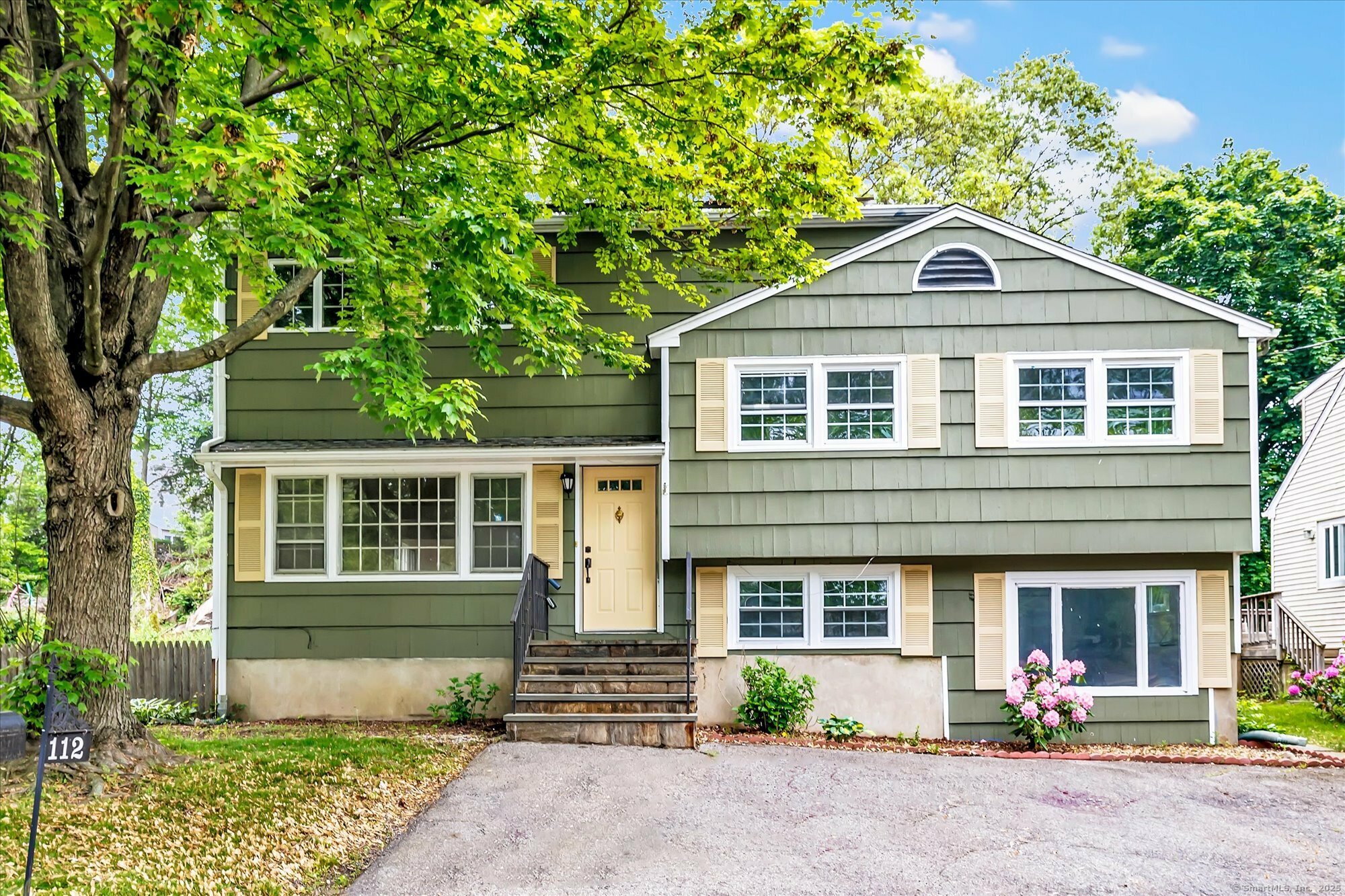 112 Sunset Avenue  Fairfield CT 06824 photo
