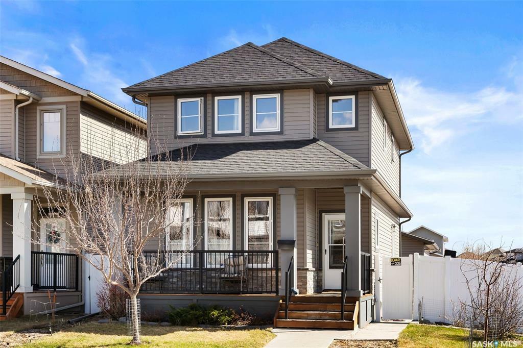 Property Photo: 7525 Oxbow Way SK S4Y 0B5
