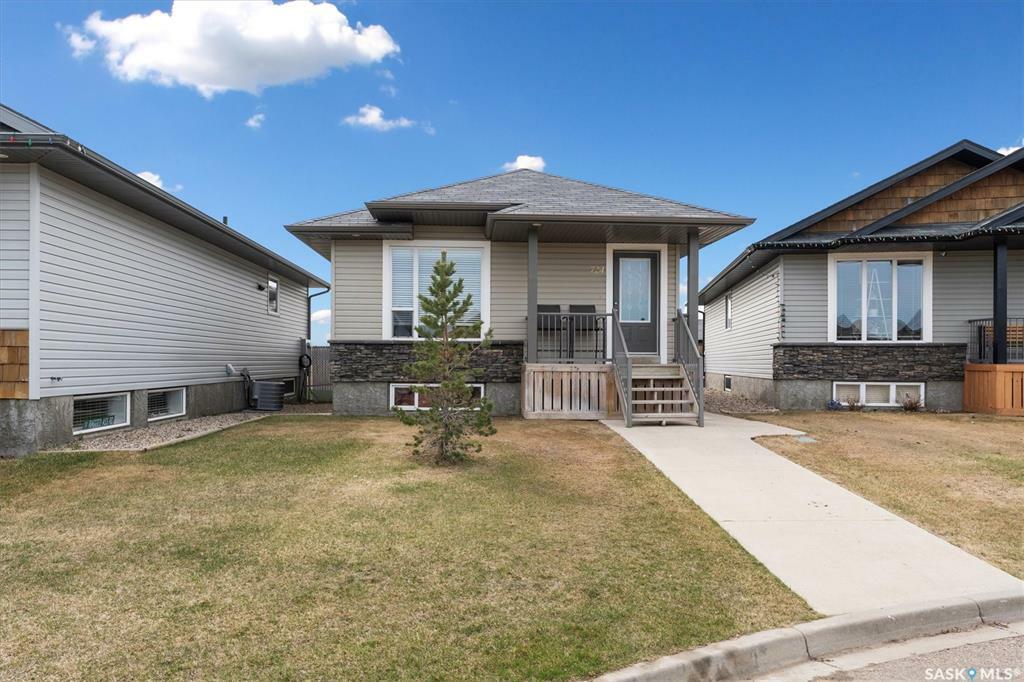 Photo de la propriété: 724 Glenview Cove SK S0K 0A2