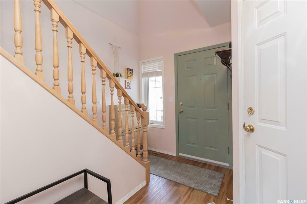 Property Photo: 215 Pinehouse Drive 11 SK S7K 6N9