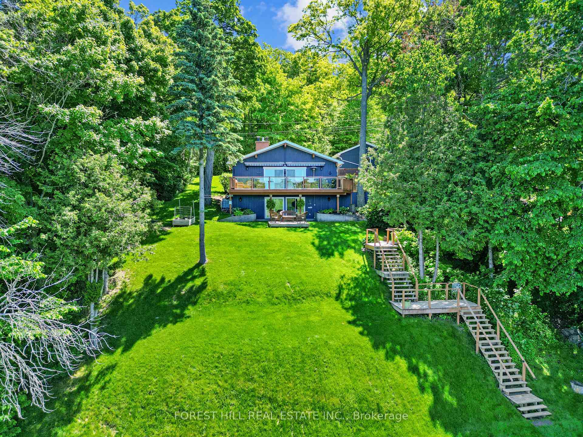 Photo de la propriété: 102 Fleming Bay Road ON K0L 1Y0