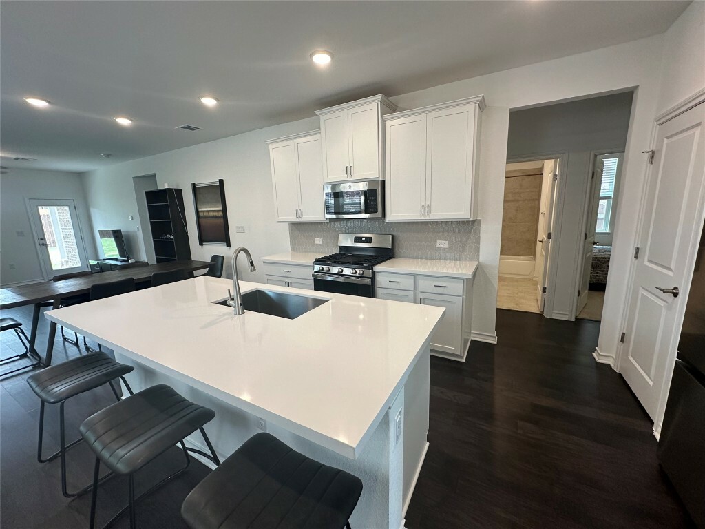 Property Photo: 1705 Alana Falls Avenue TX 78660