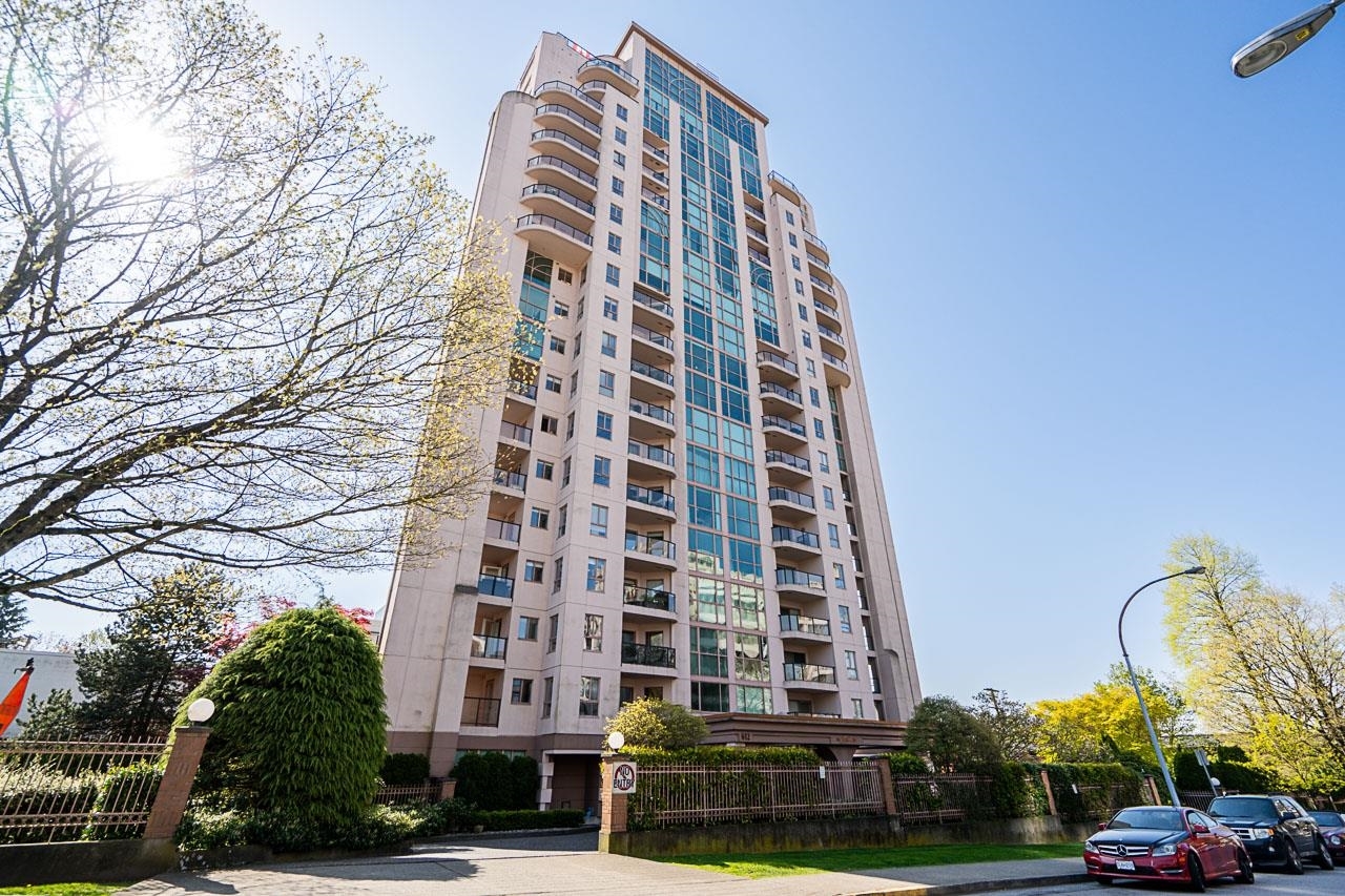 Property Photo: 612 Fifth Avenue 1904 BC V3M 1X5