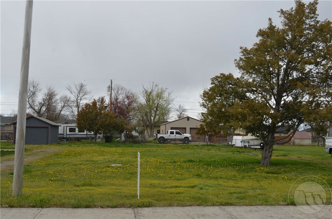 Property Photo: 721 2nd St South MT 59034