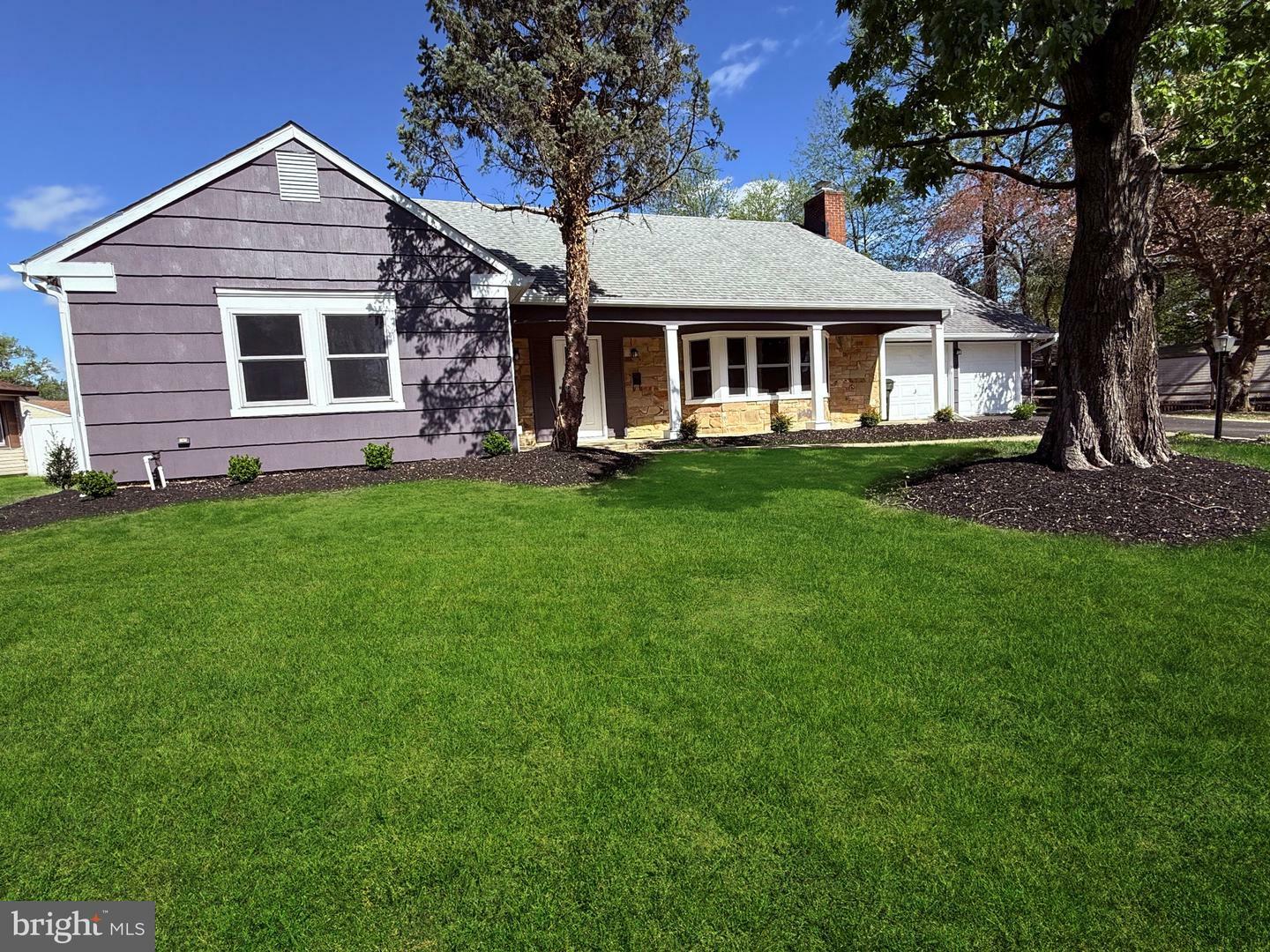 Property Photo: 40 Torrington Lane NJ 08046