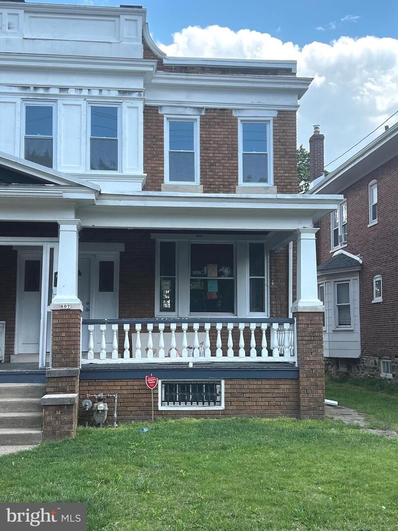 Property Photo:  607 E 19th Street  PA 19013 