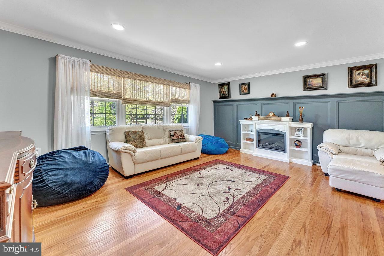 Property Photo: 314 N Post Road NJ 08550
