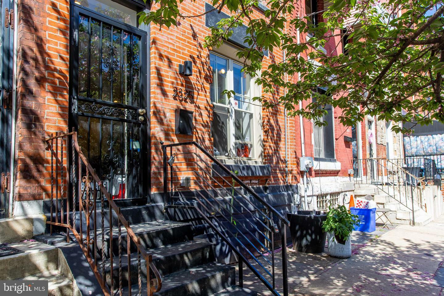 Property Photo: 2325 W Thompson Street PA 19121
