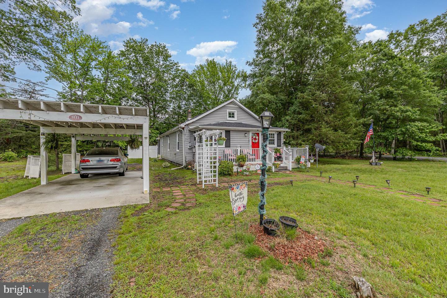 Property Photo: 3111 Mathias Point Road VA 22485